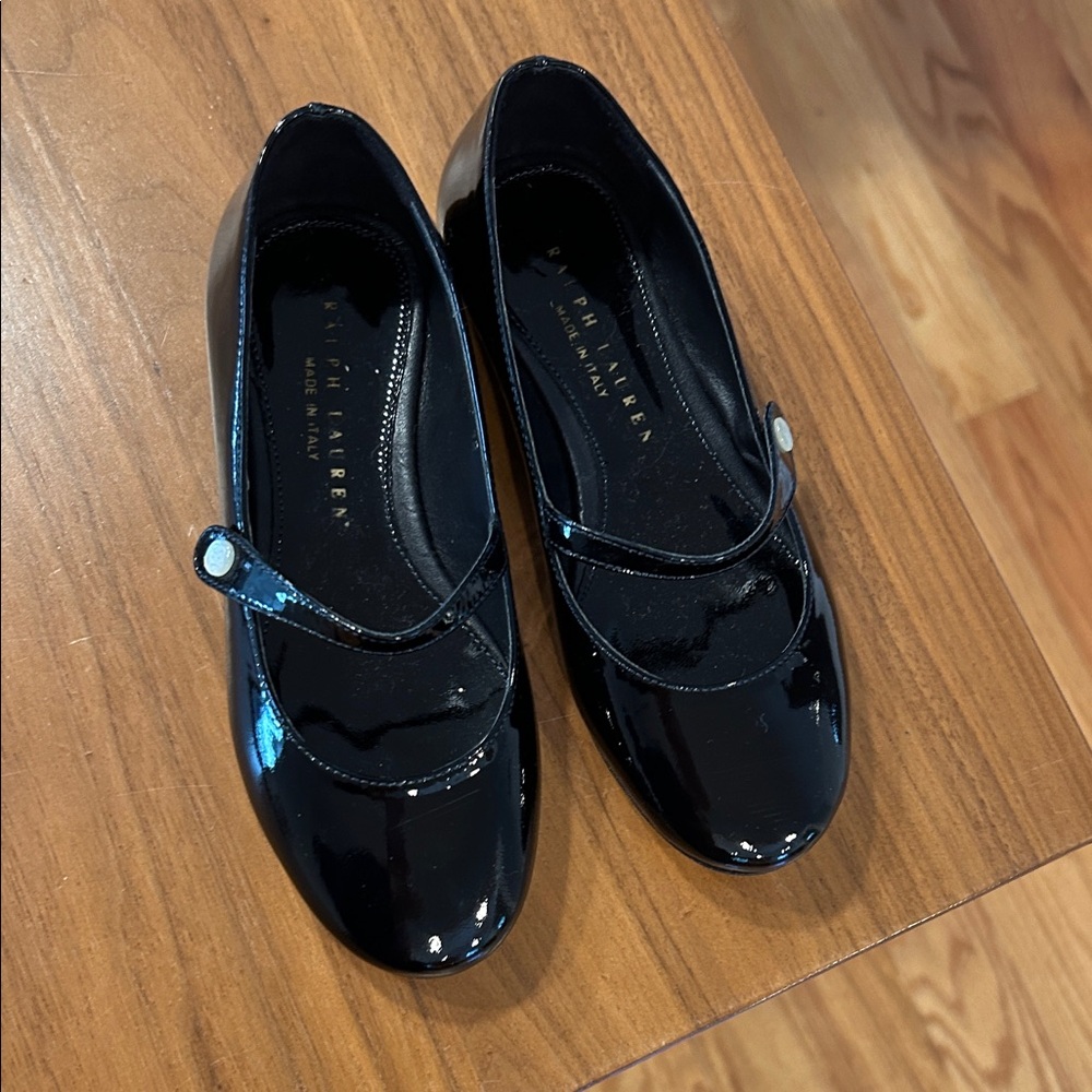 Ralph Lauren Black Leather Mary Jane Shoes - Picture 4 of 4